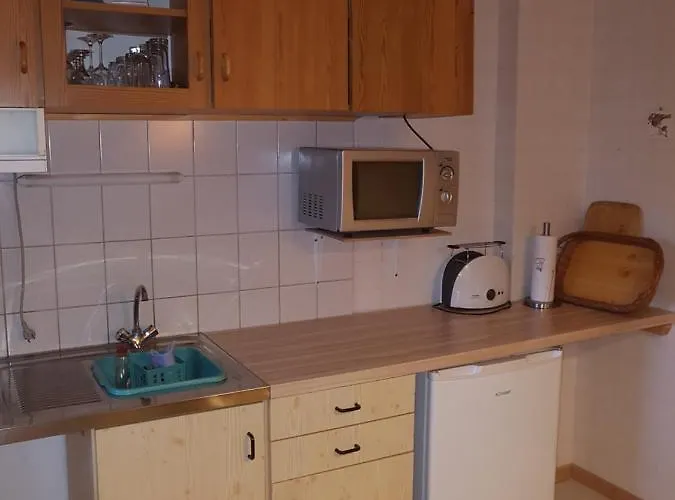 Zum Weißen Hirsch Apartment